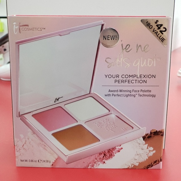 Makeup Bundle - Picture 3 of 4